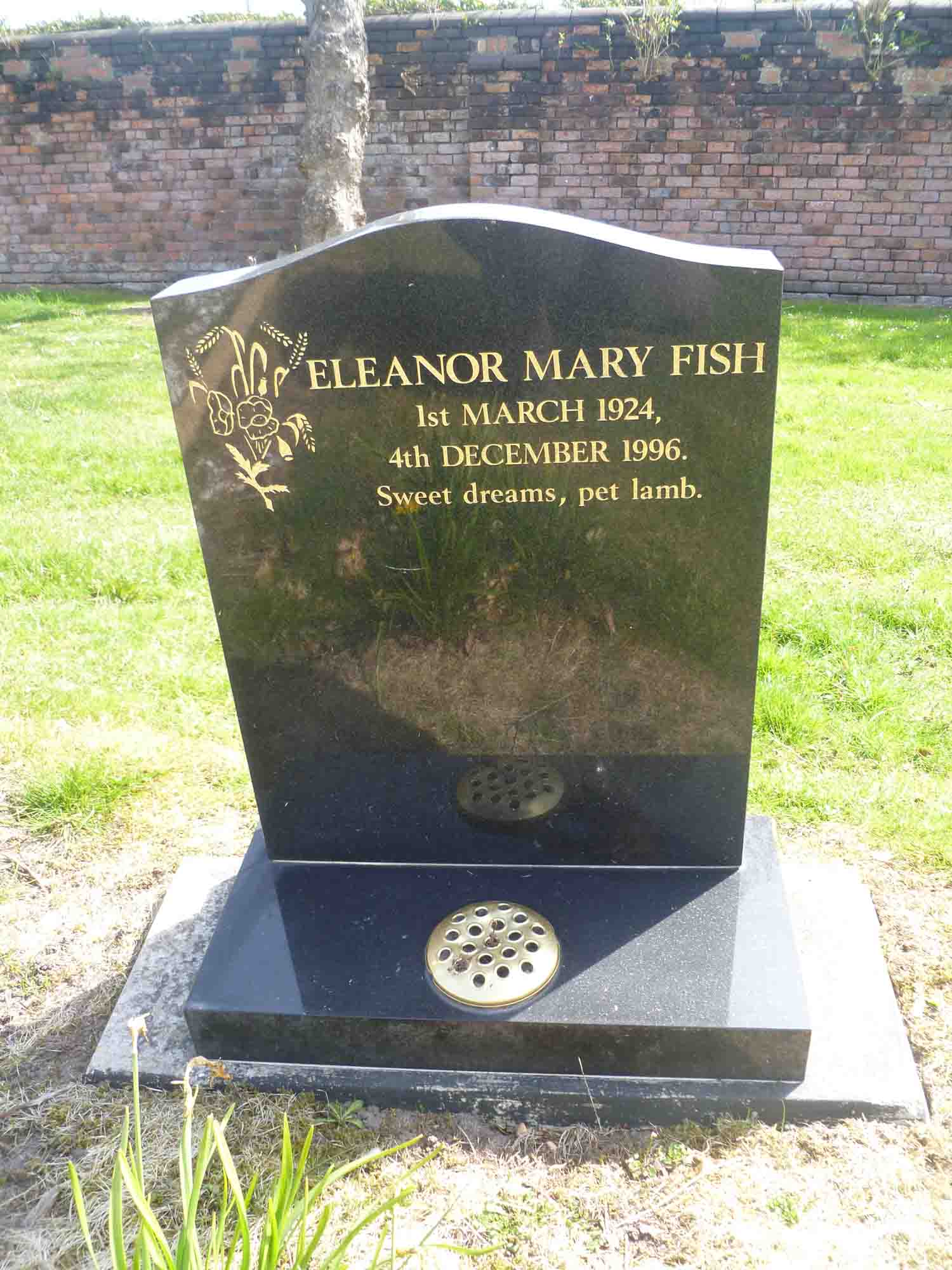 Fish, Eleanor (E Left 4)